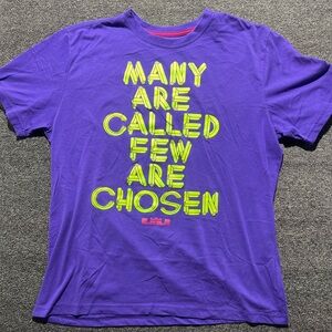 Nike LeBron James Purple Graphic Men's T-Shirt